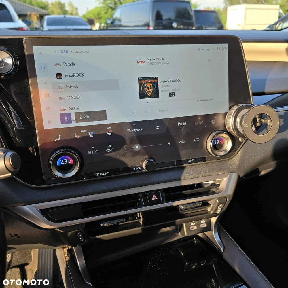 Lexus RX 350h Prestige - 12