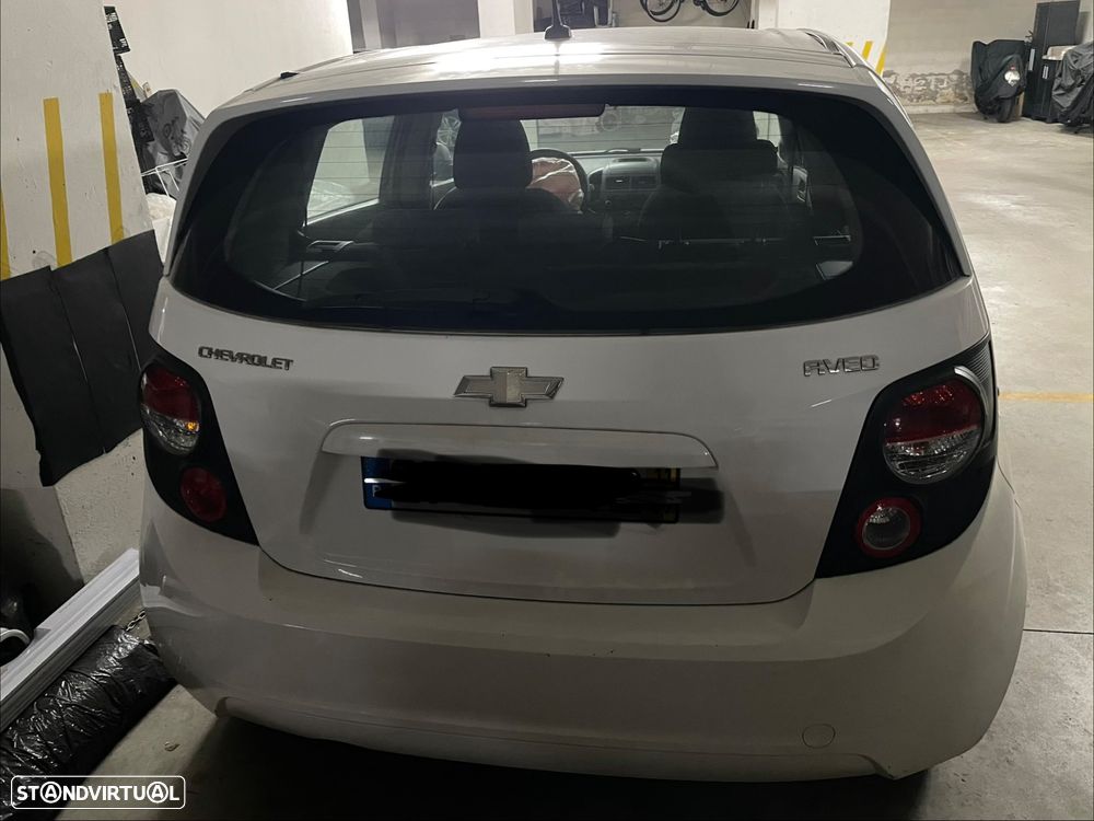 Chevrolet Aveo 1.2 LS - 4