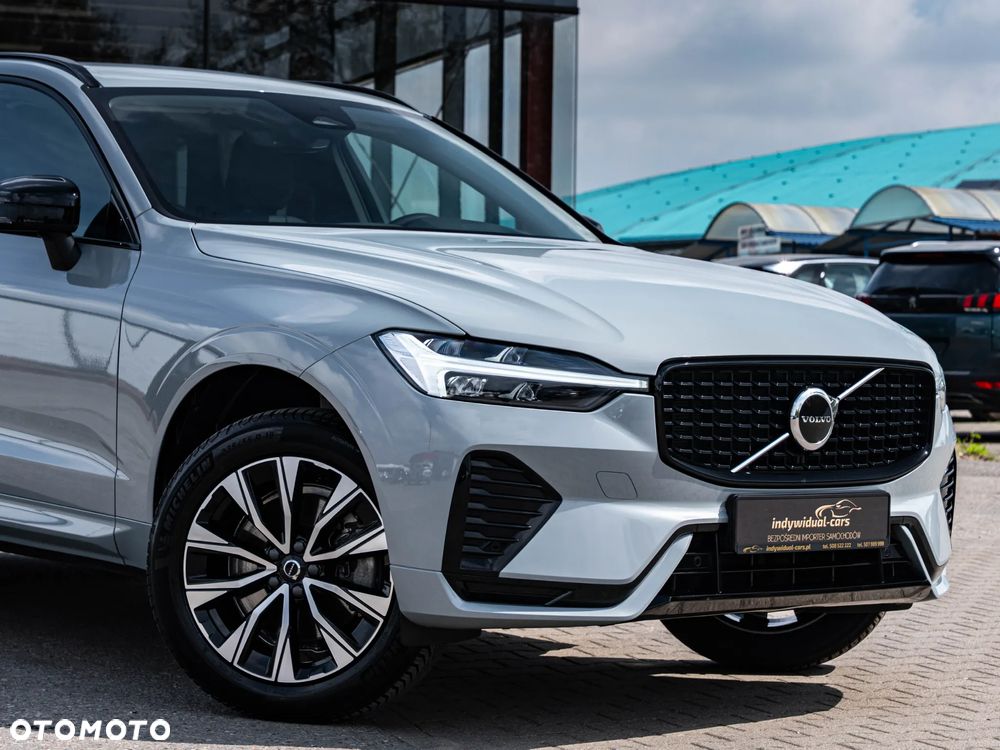 Volvo XC 60 B4 B Plus Dark - 10