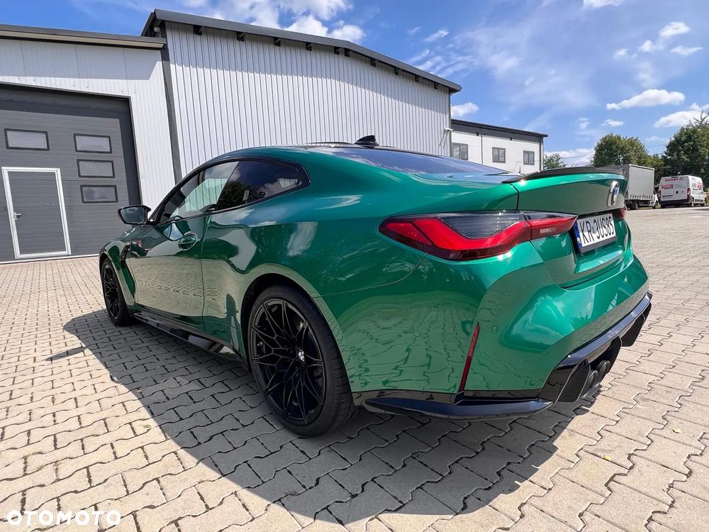 BMW M4 Competition M xDrive sport - 25