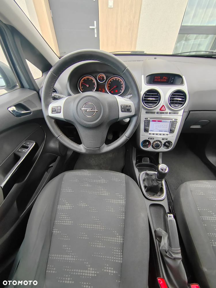 Opel Corsa 1.3 CDTI DPF Navi - 11
