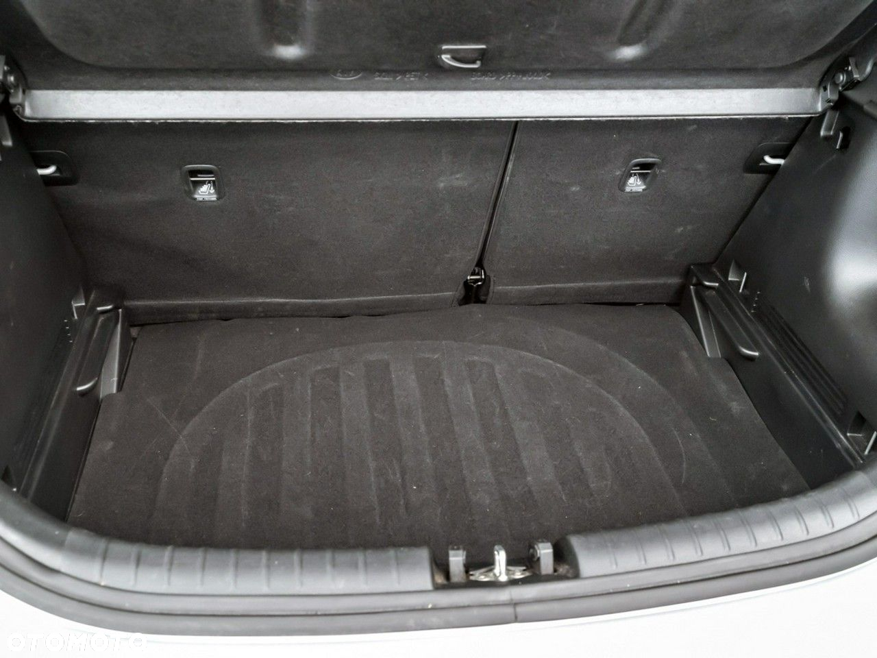 Kia Rio 1.2 M - 28