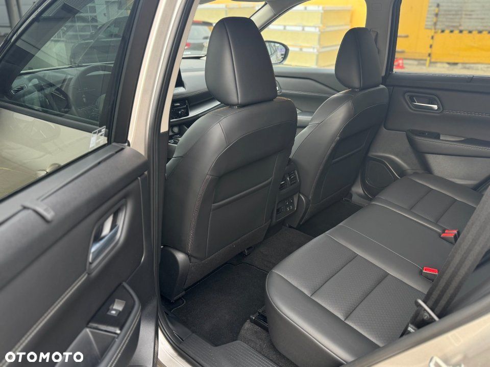 Nissan X-Trail - 9