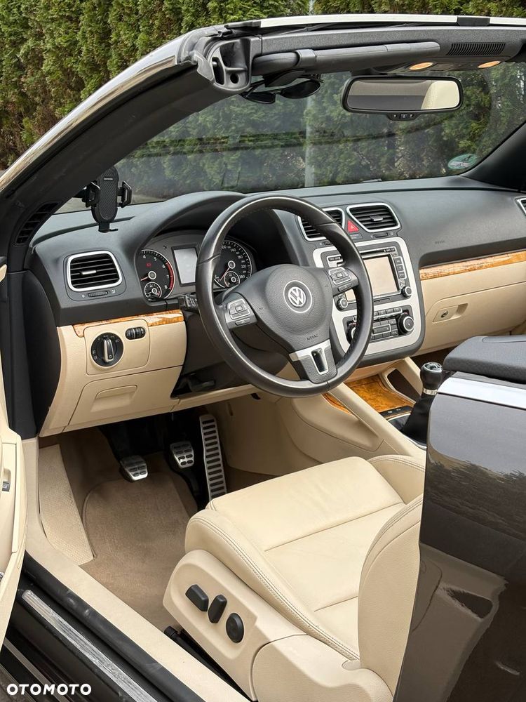 Volkswagen Eos 2.0 TSI Individual - 2