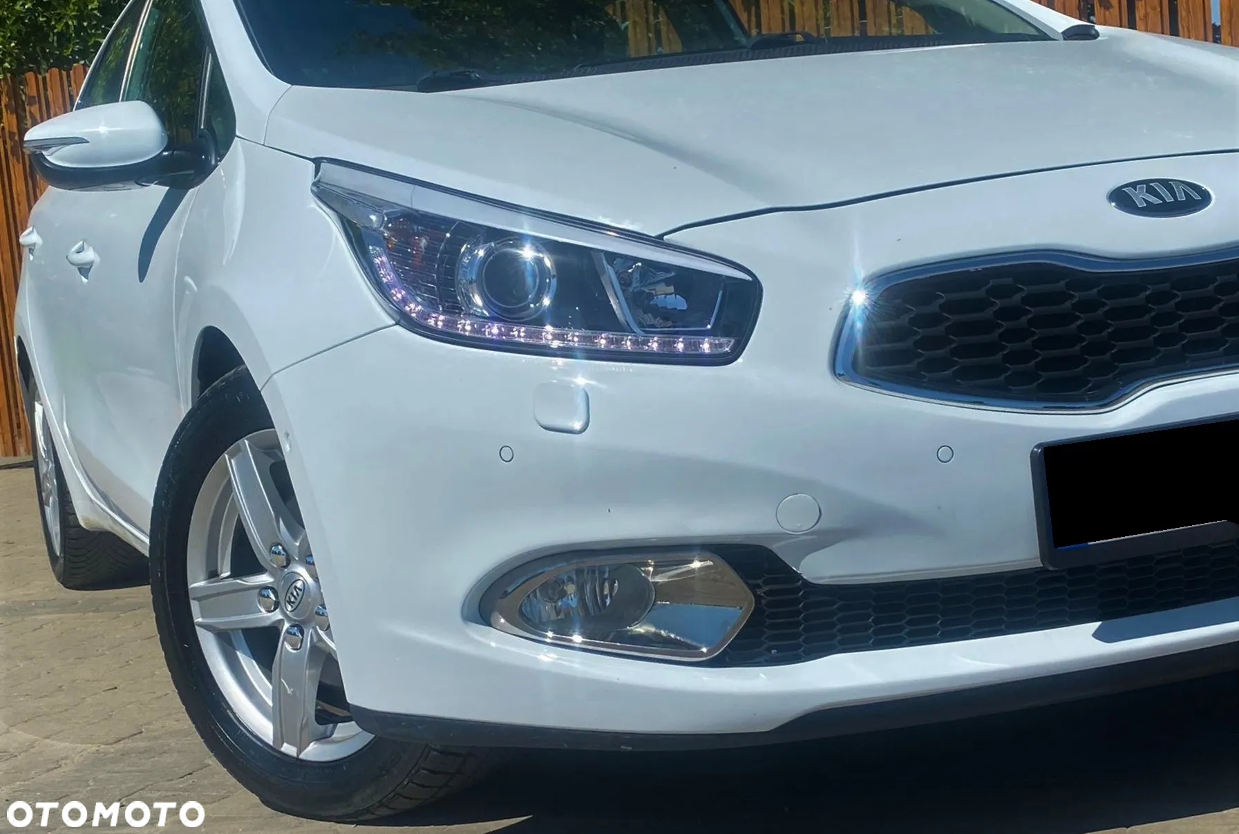 Kia Ceed 1.6 CRDi 128 Platinum Edition - 6