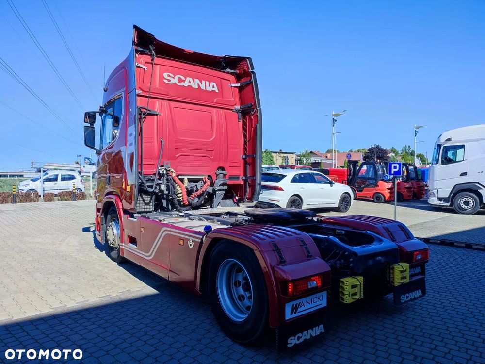 Scania R530 / STANDARD / V8 - 3