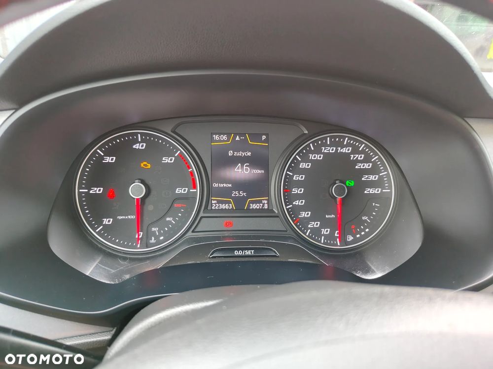 Seat Leon 2.0 TDI DPF Start&Stop DSG FR - 7