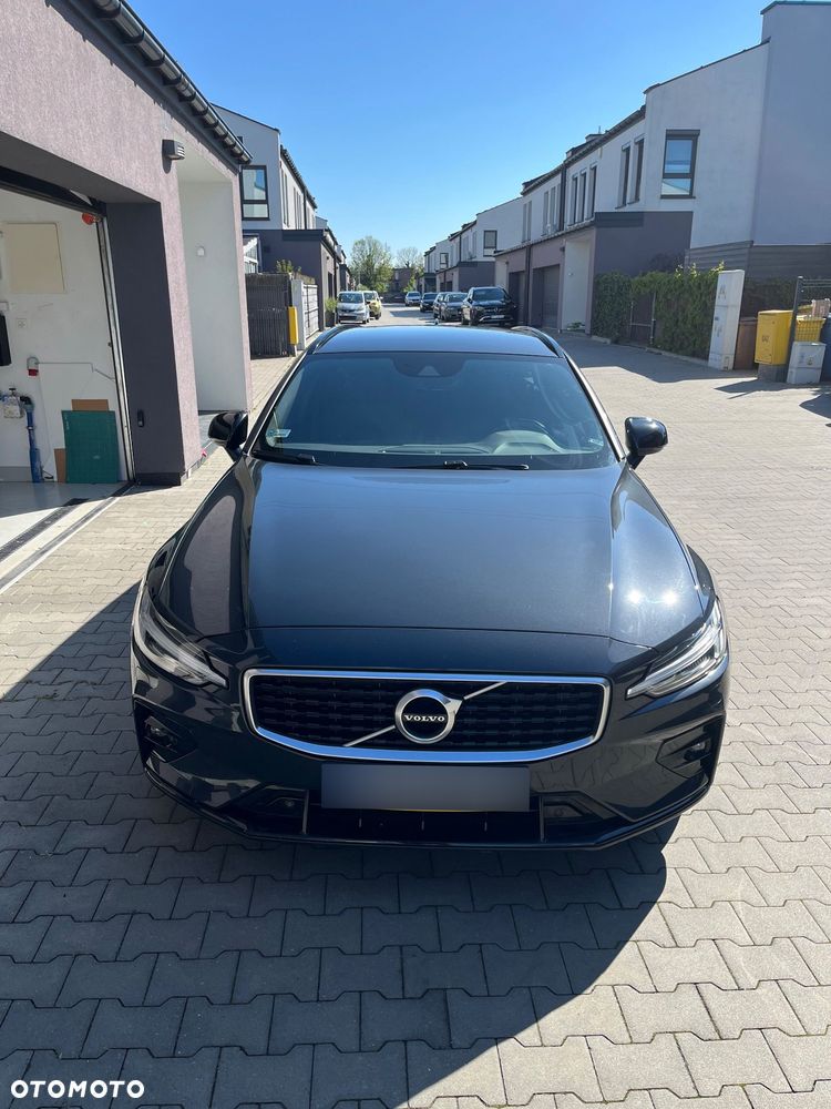 Volvo V60 T4 R-Design - 2