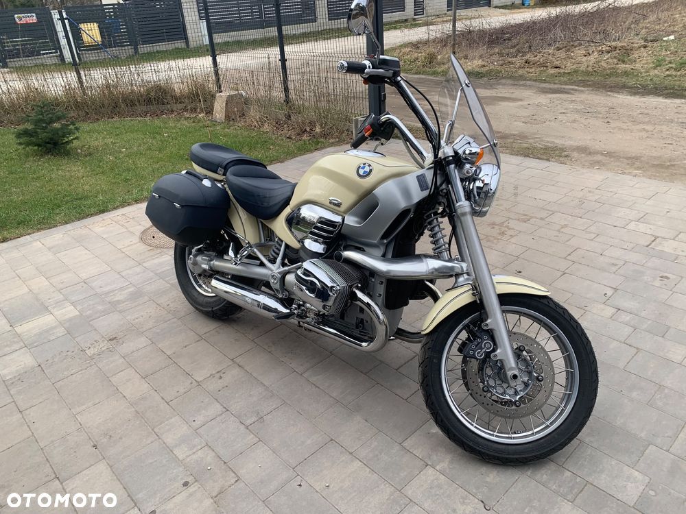BMW R - 1