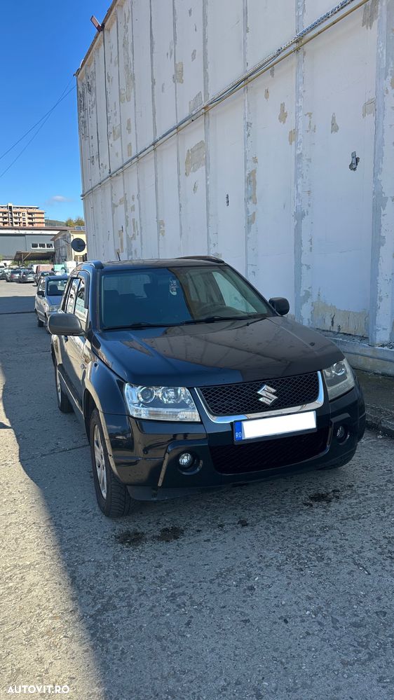 Suzuki Grand Vitara - 1