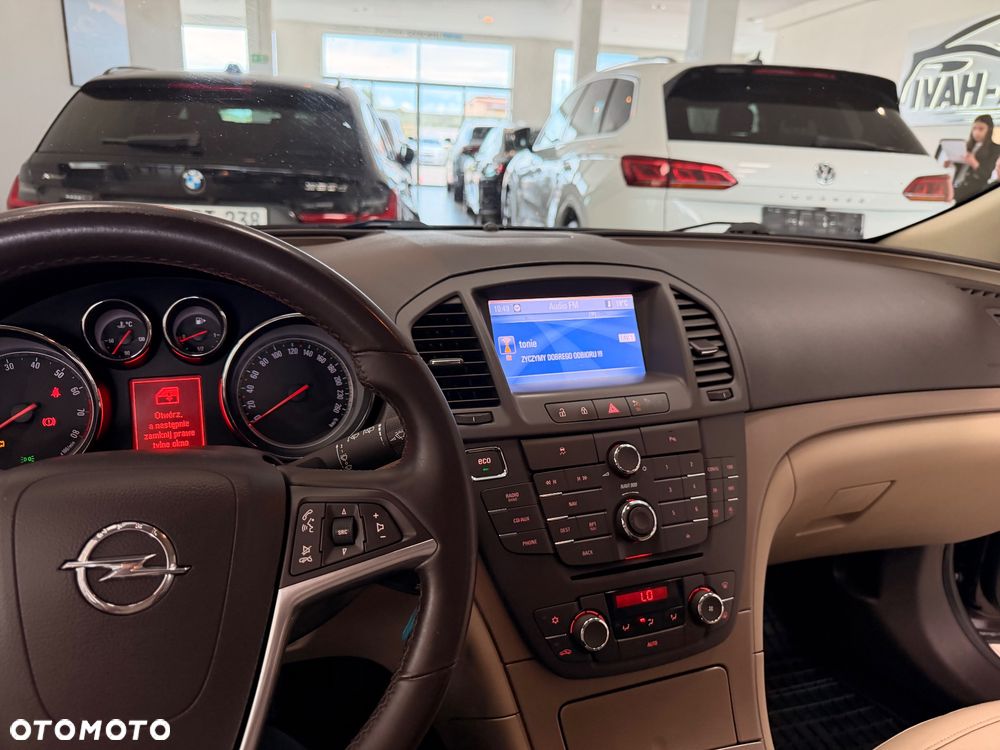 Opel Insignia - 23