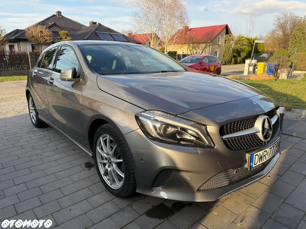 Mercedes-Benz Klasa A 180 7G-DCT - 1
