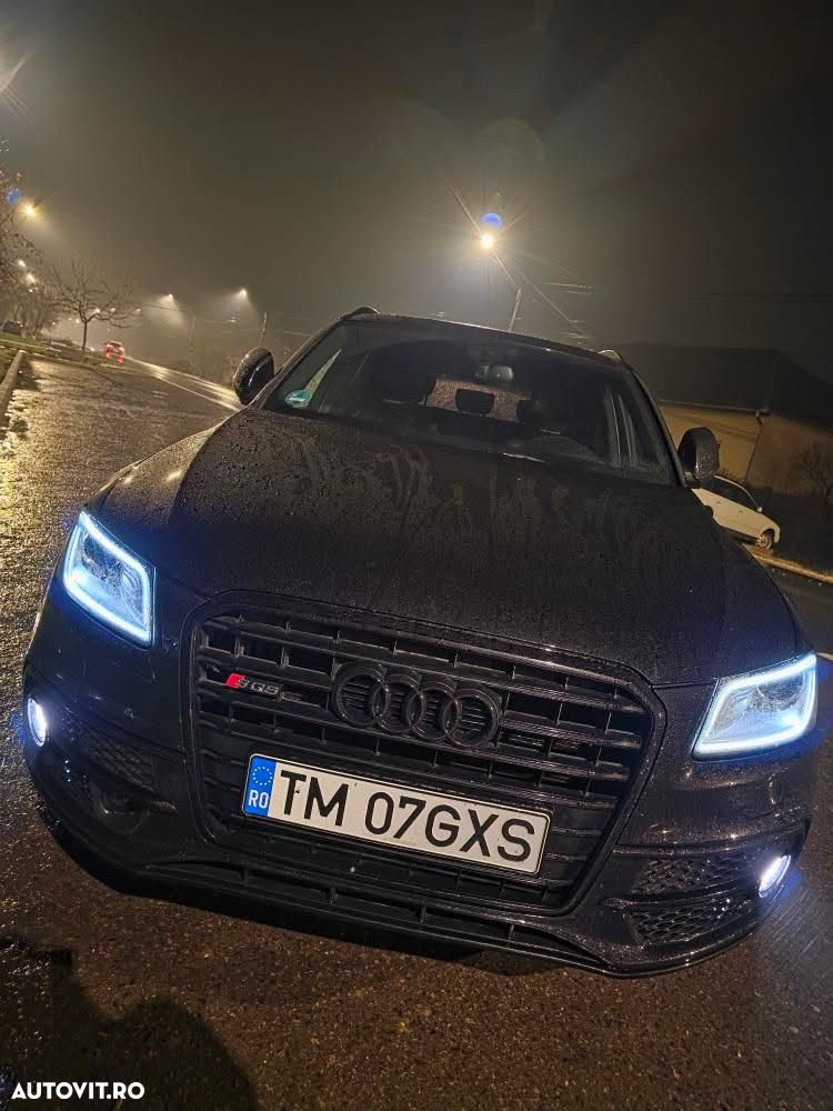 Audi SQ5 - 1