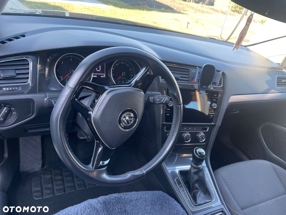 Volkswagen Golf 1.6 TDI BMT Highline - 11