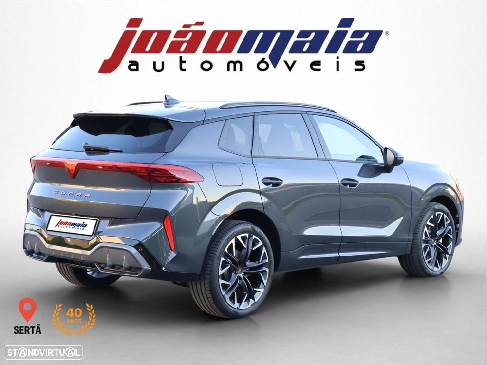 Cupra Terramar 1.5 e-Hybrid DSG - 4