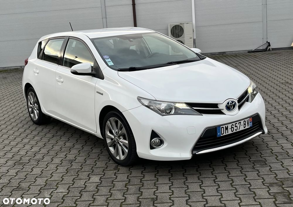 Toyota Auris - 10