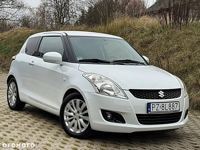 Suzuki Swift 1.2 Premium - 1