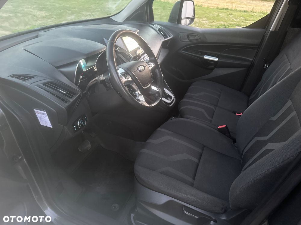 Ford Transit Connect - 11