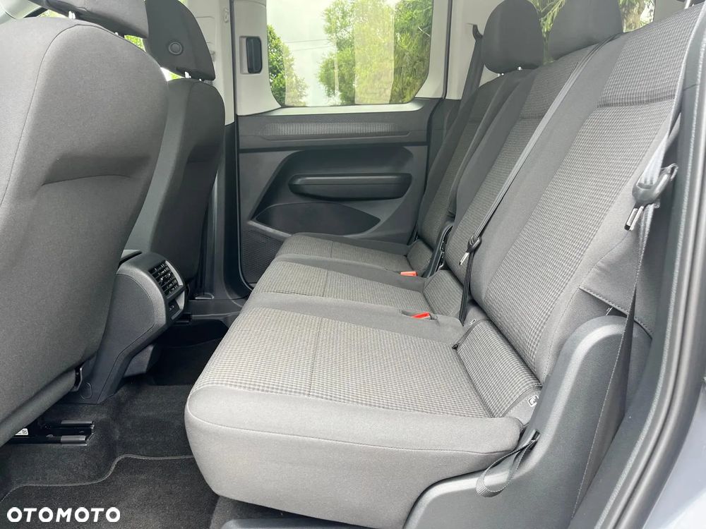 Volkswagen Caddy 1.5 TSI Life DSG - 15