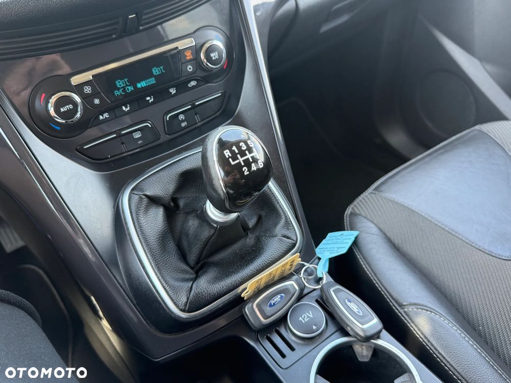 Ford Kuga 2.0 TDCi 2x4 SYNC - 14