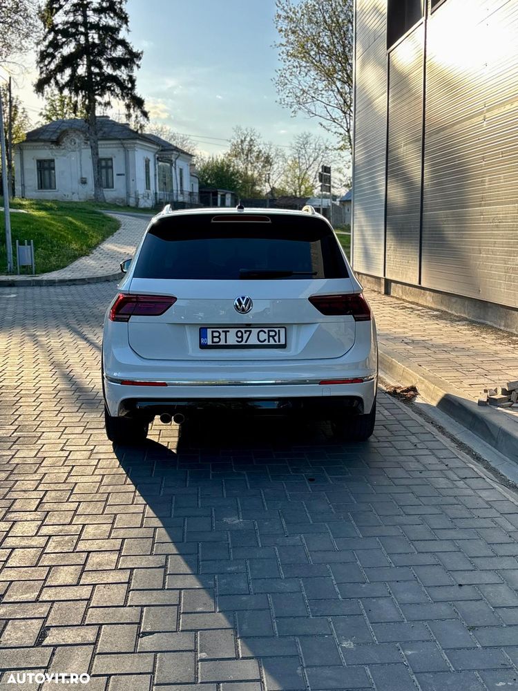 Volkswagen Tiguan - 13