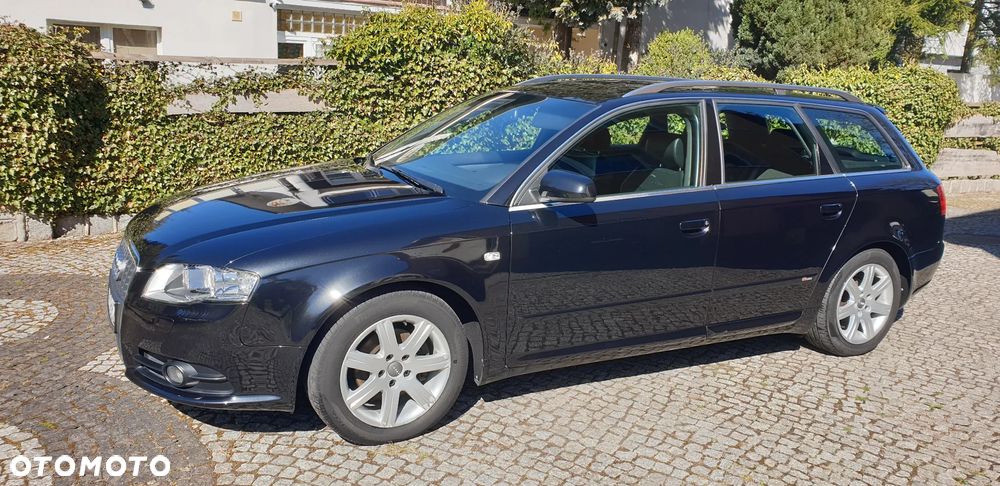 Audi A4 Avant 2.0 TDI - 18