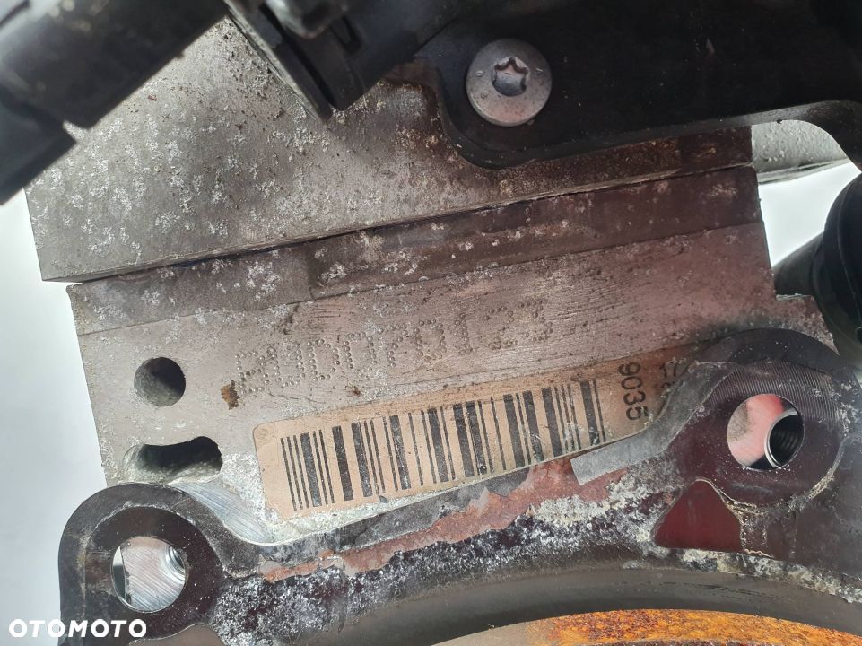 SILNIK SŁUPEK VOLKSWAGEN GOLF V BUD 1.4 80KM - 6