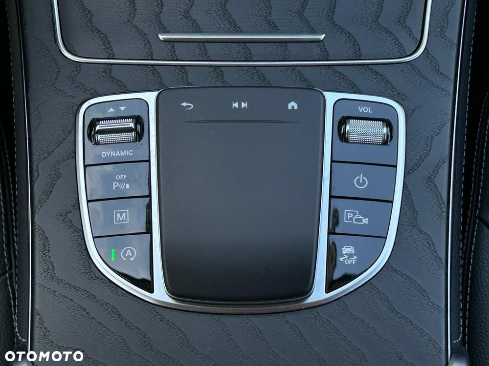 Mercedes-Benz GLC 200 4-Matic - 24