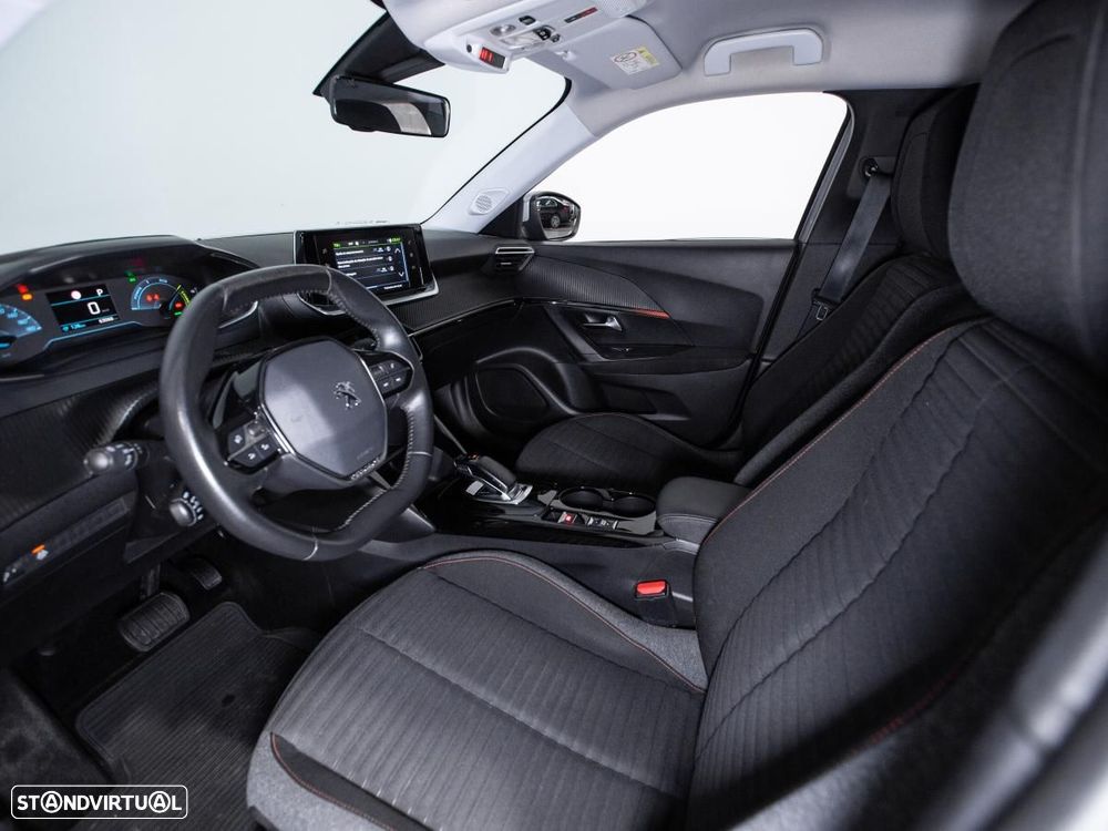 Peugeot e-2008 50 kWh Active - 7
