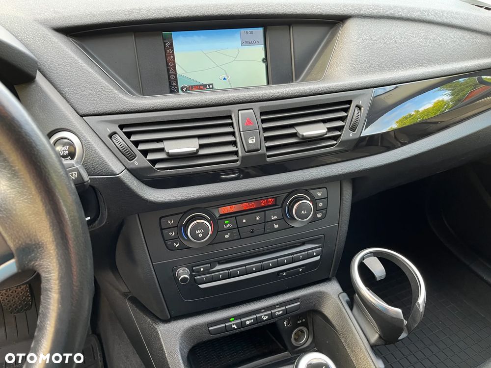 BMW X1 xDrive18d - 12