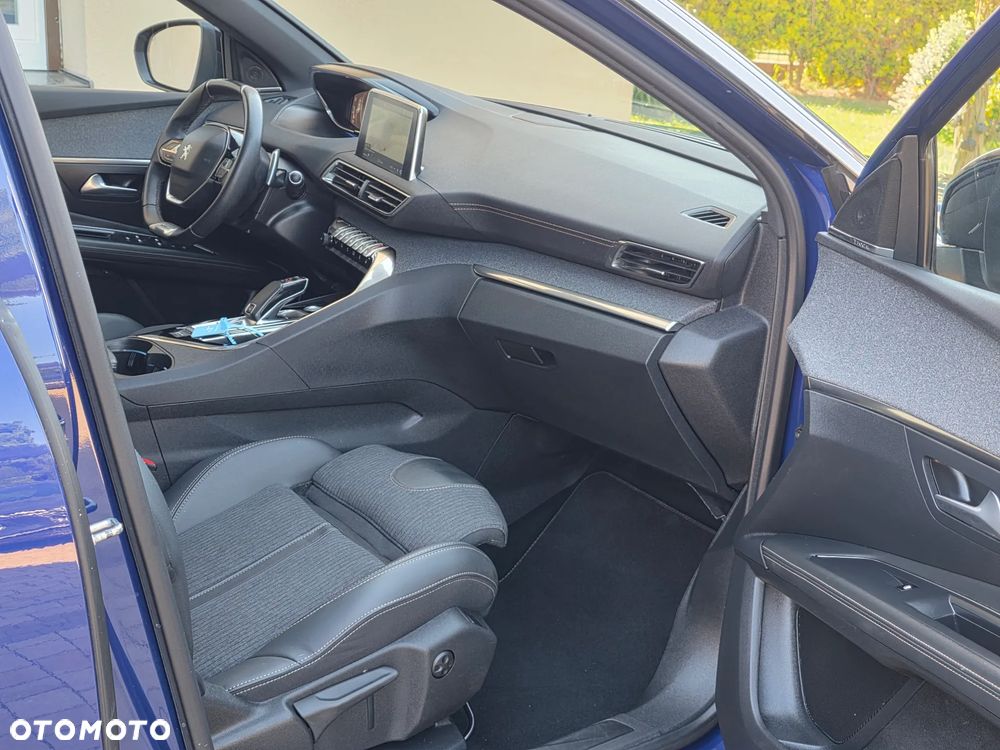 Peugeot 3008 2.0 BlueHDi GT S&S EAT8 - 28