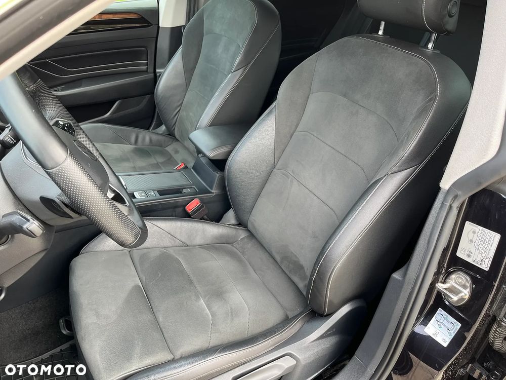 Volkswagen Arteon 2.0 TSI Elegance DSG - 25