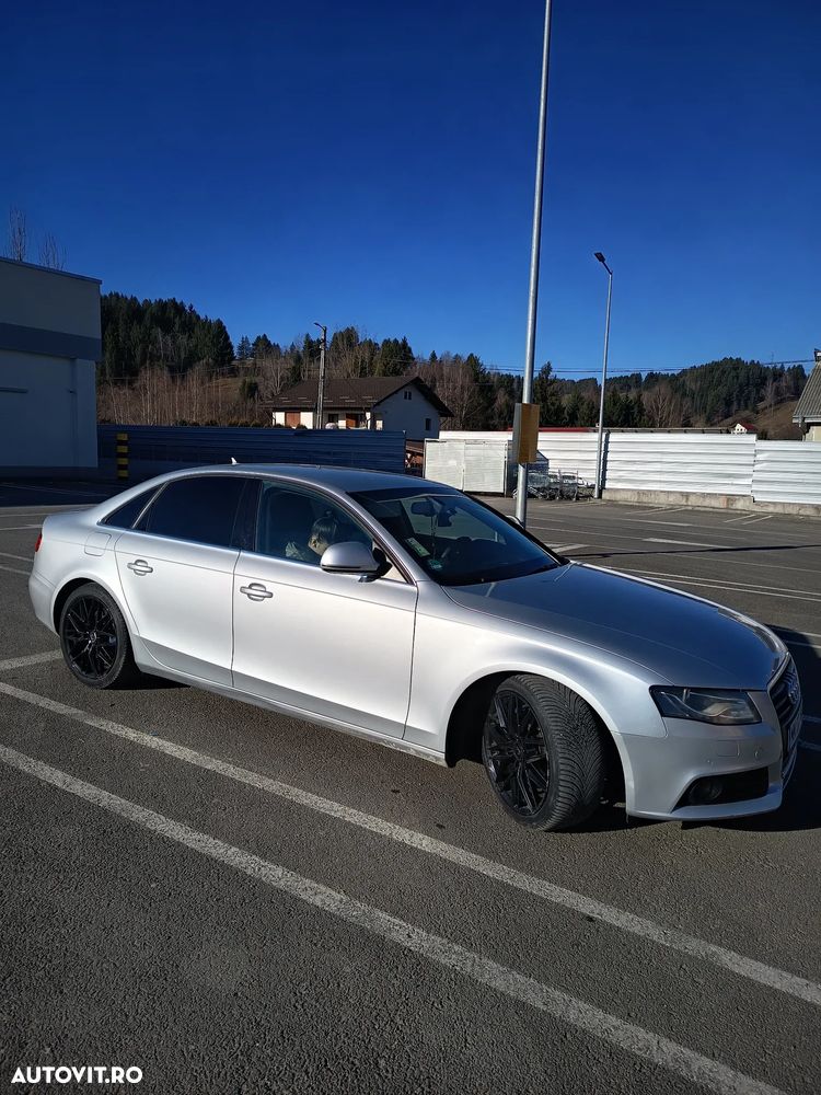 Audi A4 2.0 TFSI Attraction - 1