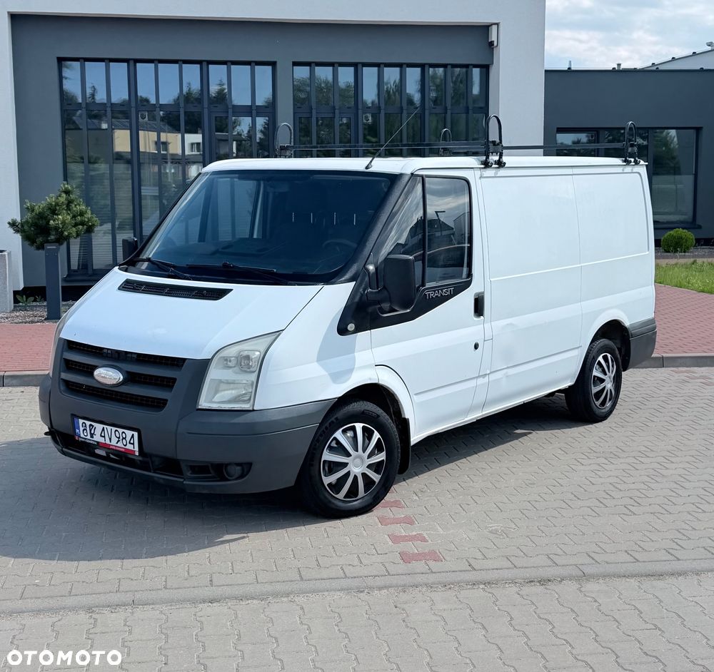 Ford Transit - 1