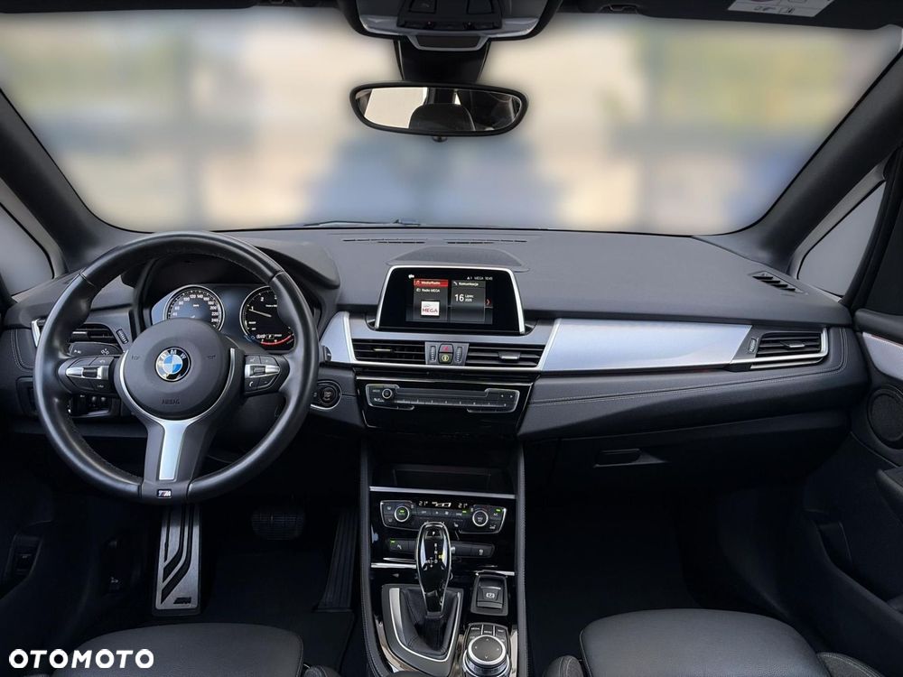 BMW Seria 2 218d M Sport sport - 9