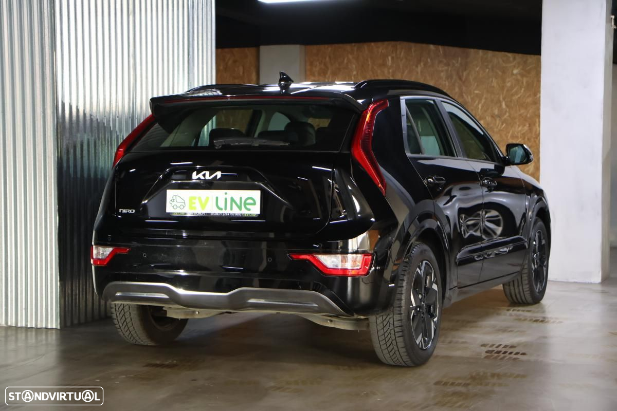 Kia Niro EV 64kWh Drive - 10
