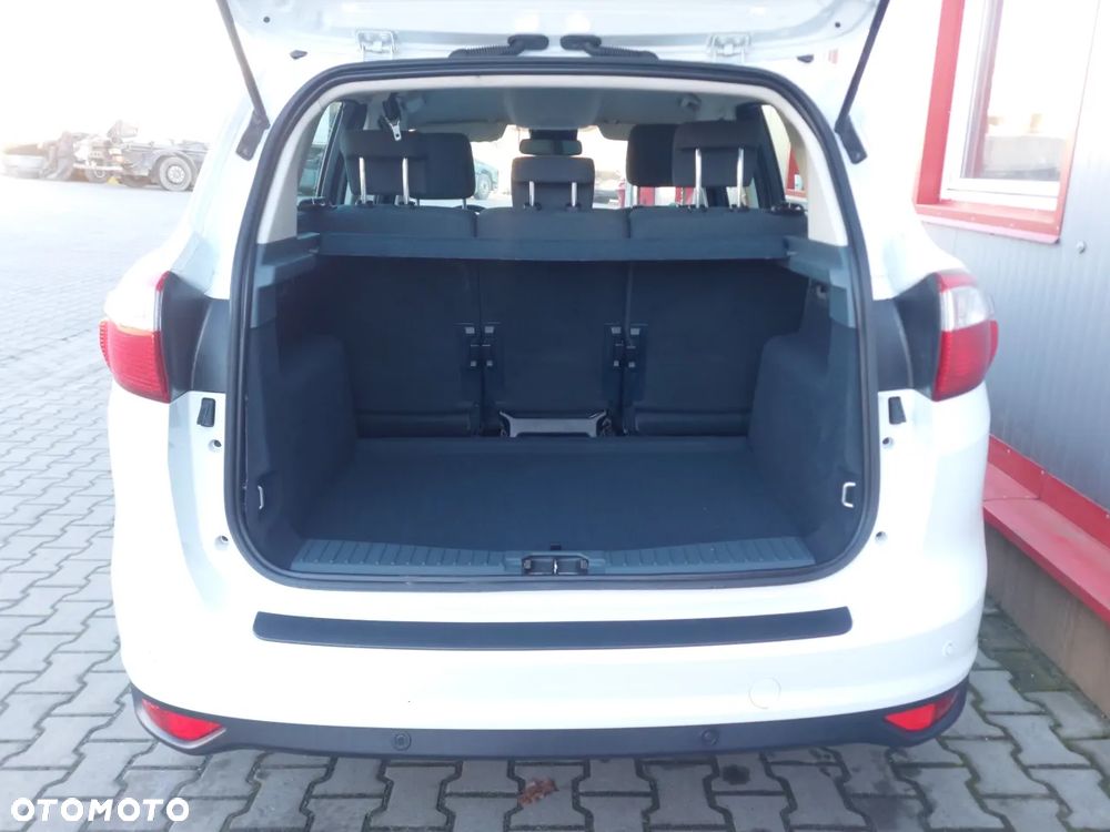 Ford C-MAX - 10