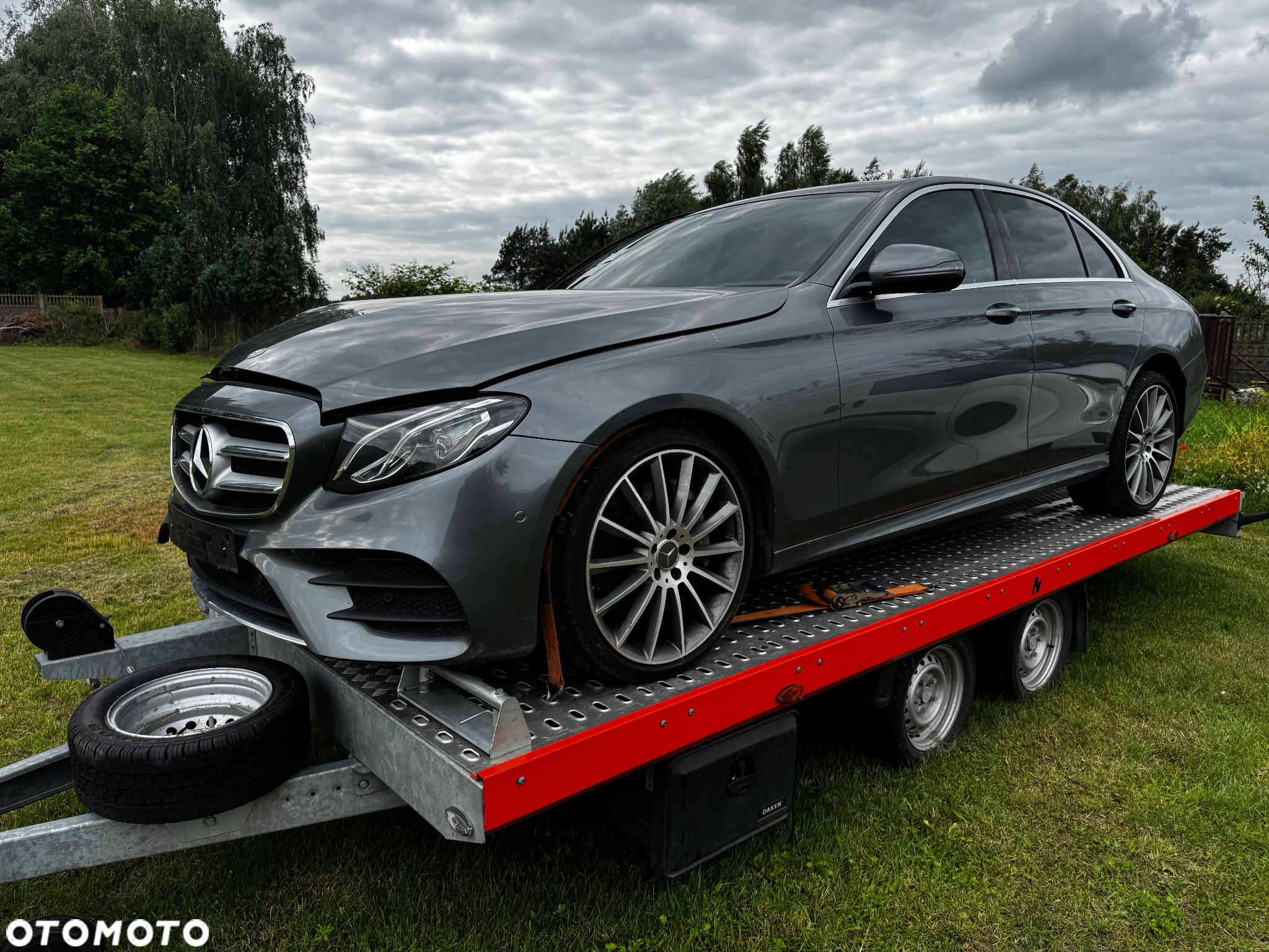 Mercedes-Benz Klasa E 350 d T 9G-TRONIC AMG Line - 4