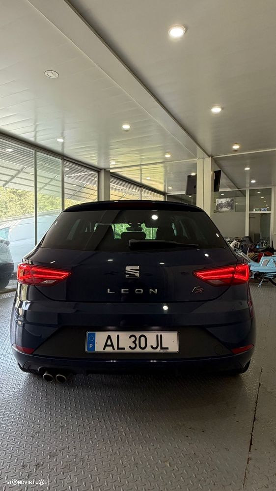 SEAT Leon 2.0 TDI DPF DSG FR - 4