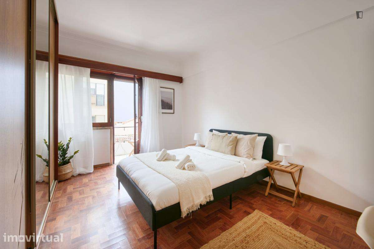Quarto - localizado em Entrecampos Lisbon - Grande imagem: 3/32