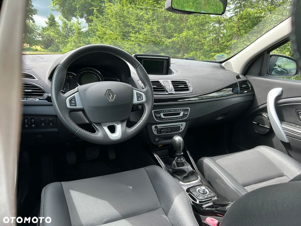 Renault Megane ENERGY TCe 115 Start & Stop Bose Edition - 7