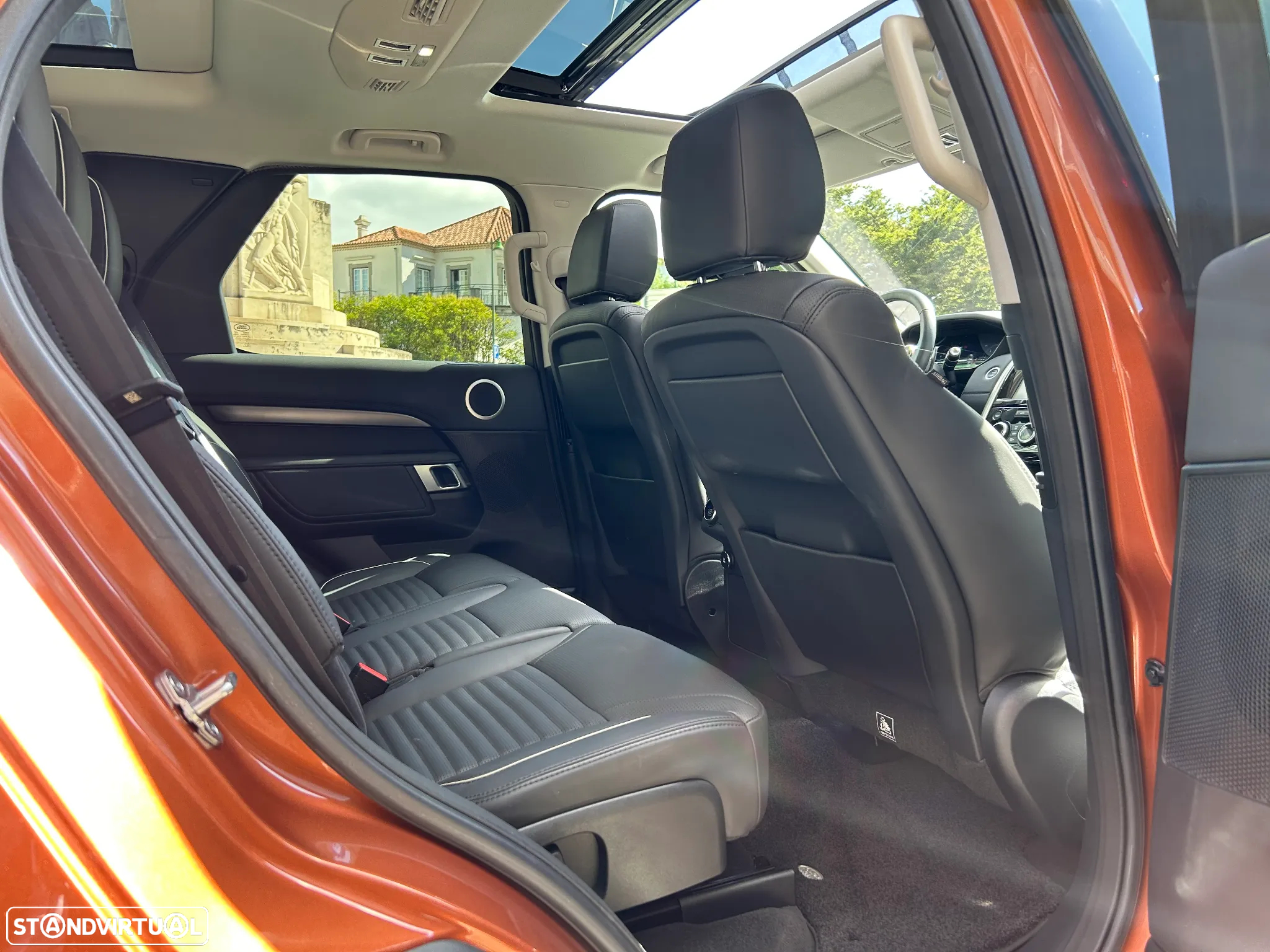 Land Rover Discovery 3.0 Si6 HSE Luxury Auto - 7