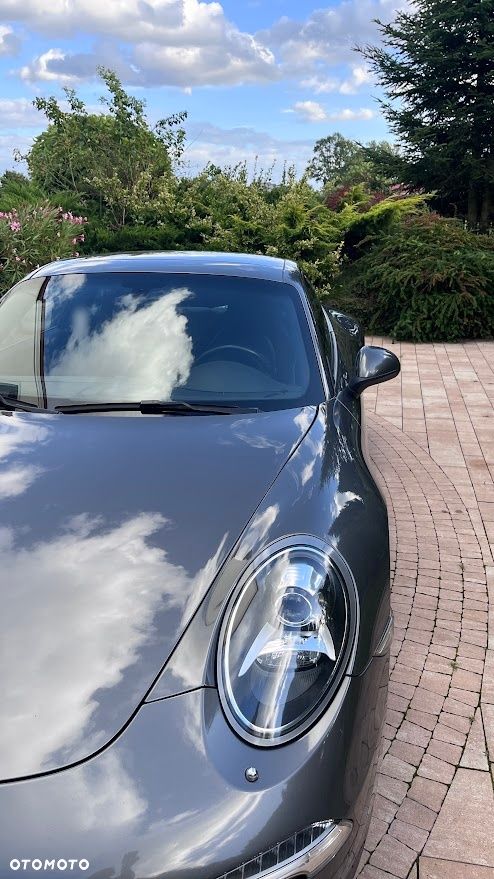 Porsche 911 Carrera S PDK - 32