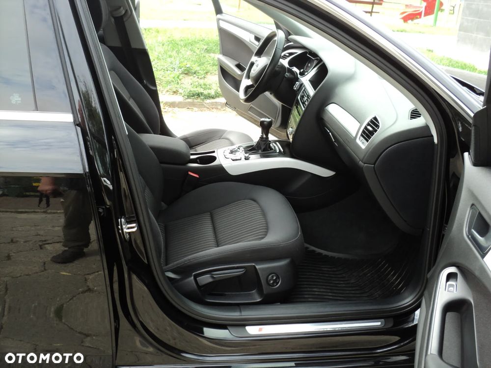 Audi A4 Avant 2.0 TDI DPF Ambiente - 12