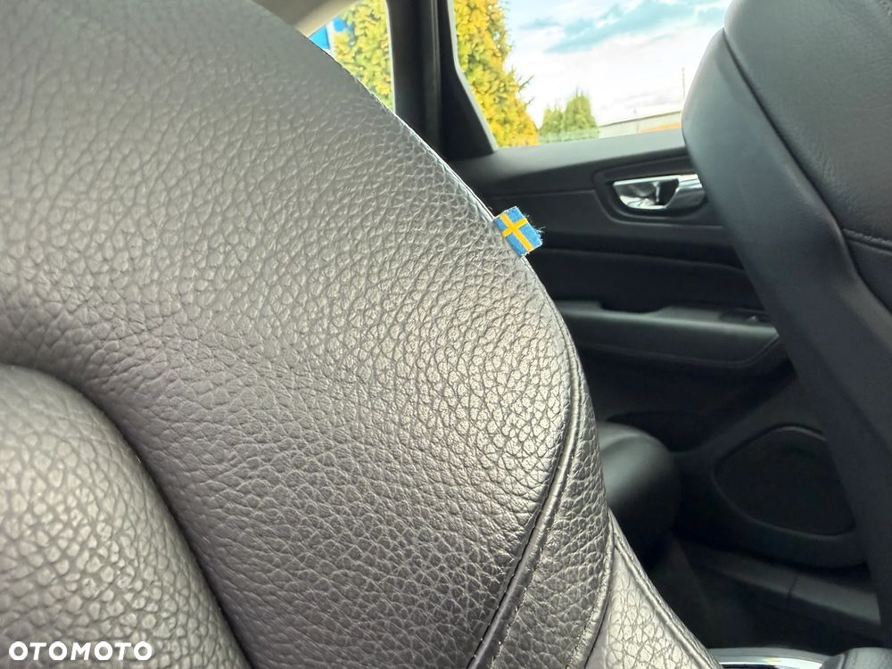 Volvo XC 60 D4 AWD Inscription - 27