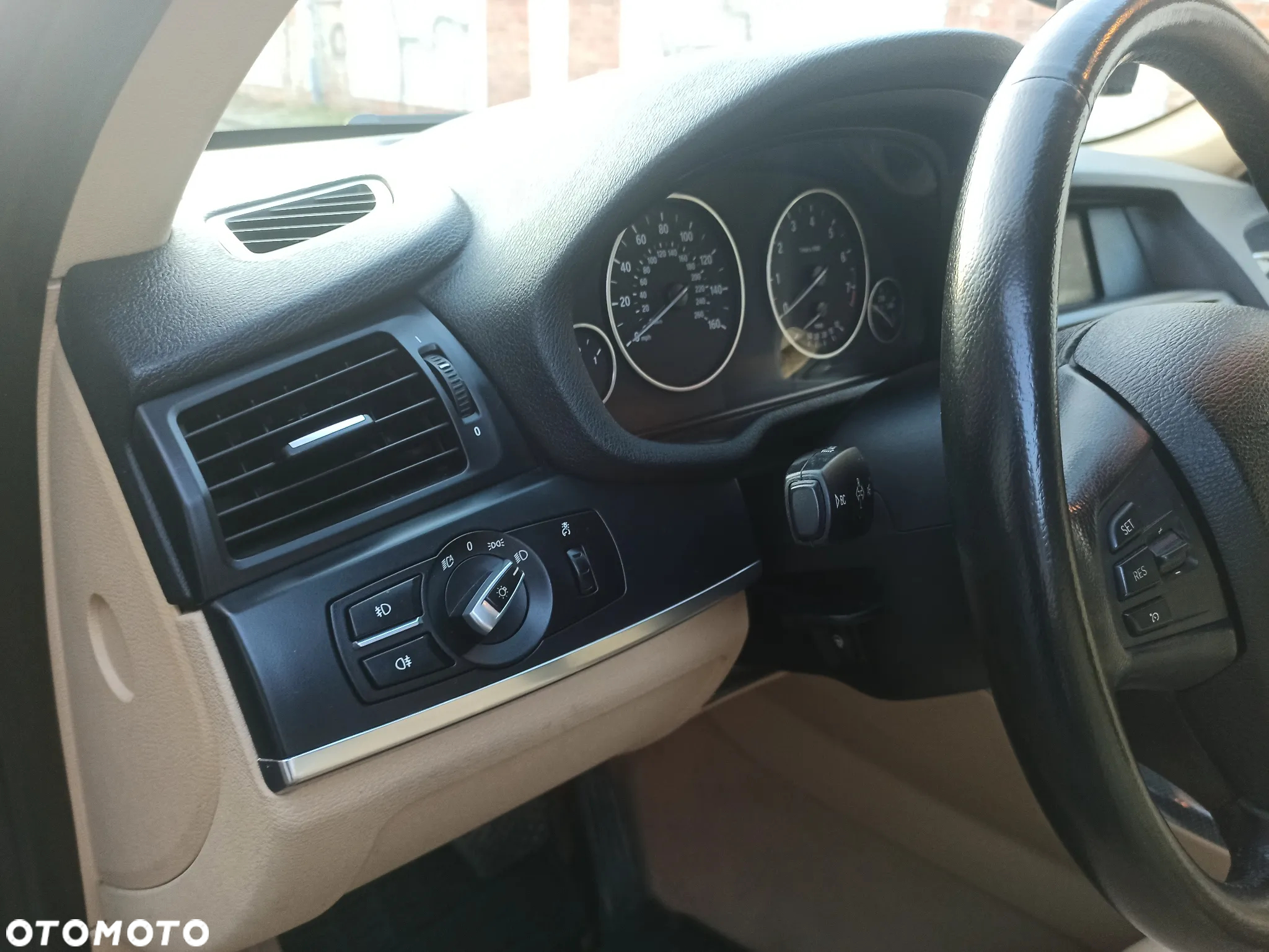 BMW X3 28i xDrive - 14