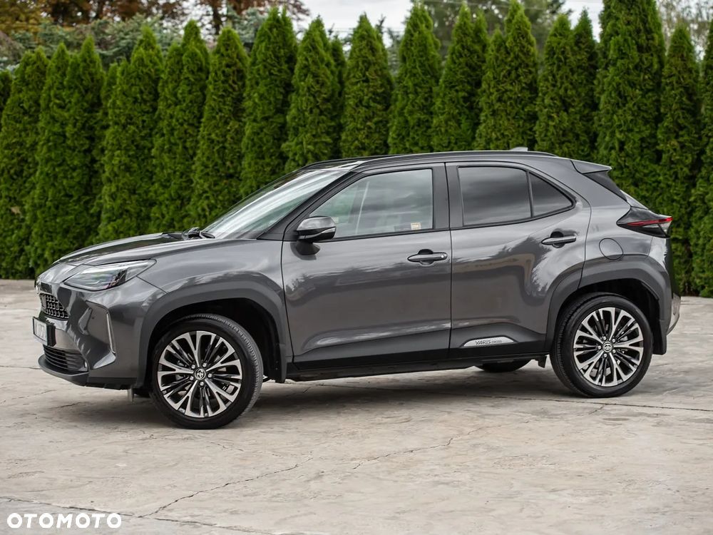 Toyota Yaris Cross Hybrid 1.5 Executive AWD - 3
