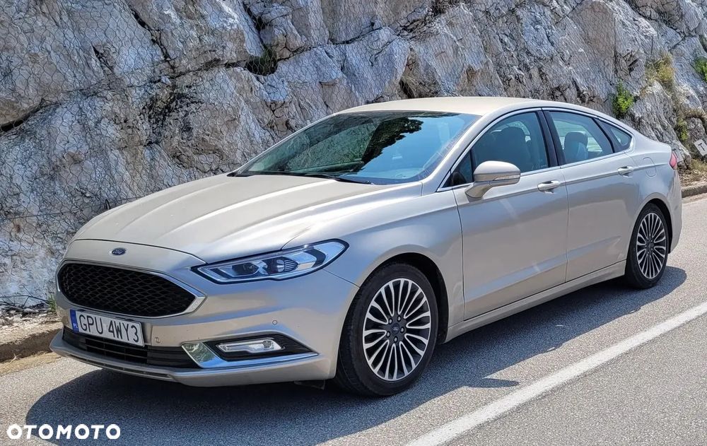 Ford Fusion - 1