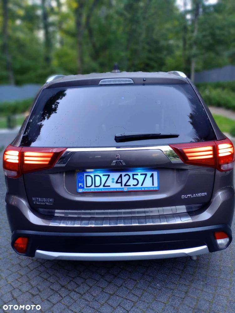 Mitsubishi Outlander 2.0 2WD CVT Diamant Edition - 7