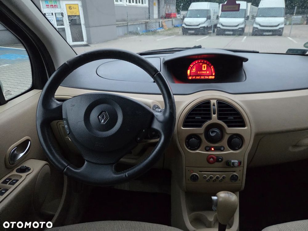 Renault Modus - 15